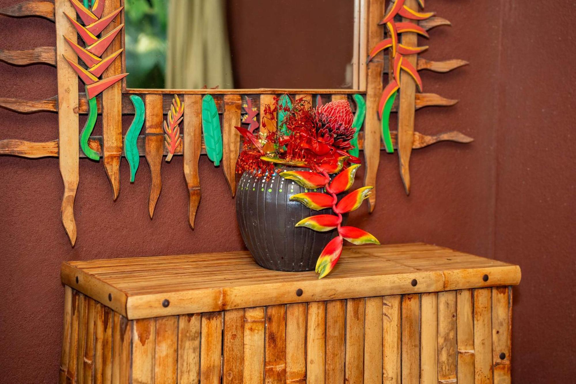 Heliconia Island Bed & Breakfast Las Horquetas Exterior photo