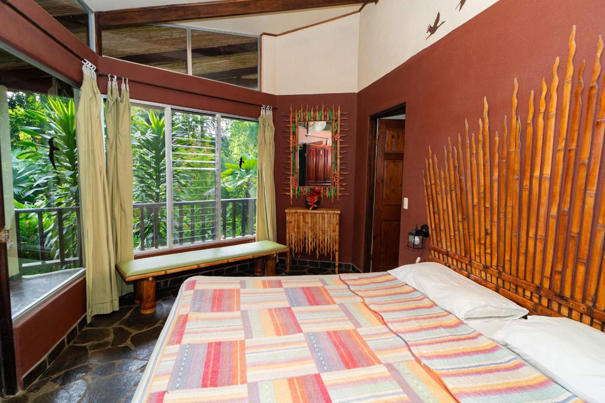Heliconia Island Bed & Breakfast Las Horquetas Exterior photo