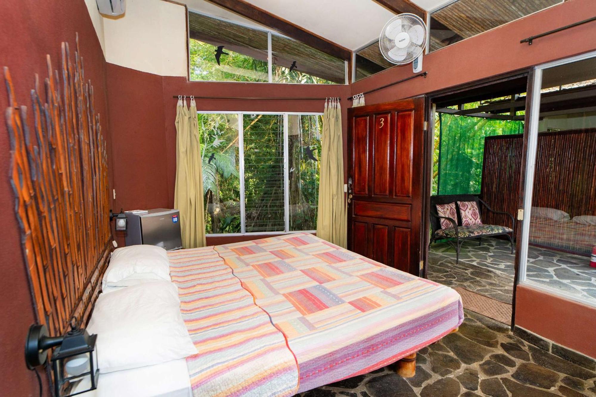 Heliconia Island Bed & Breakfast Las Horquetas Exterior photo