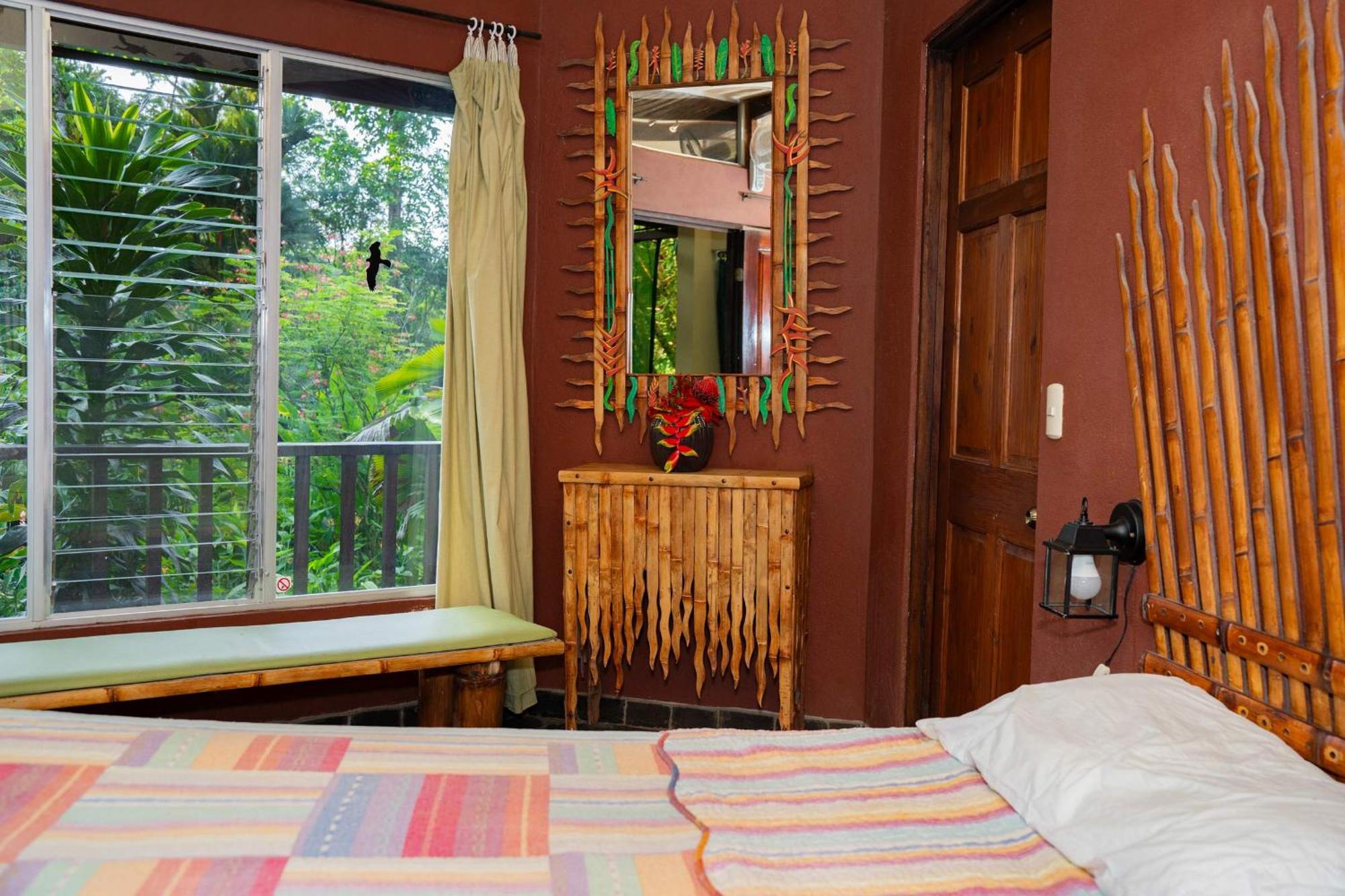 Heliconia Island Bed & Breakfast Las Horquetas Exterior photo