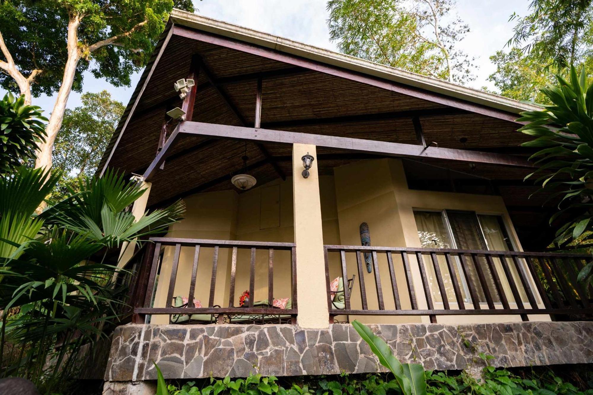Heliconia Island Bed & Breakfast Las Horquetas Exterior photo