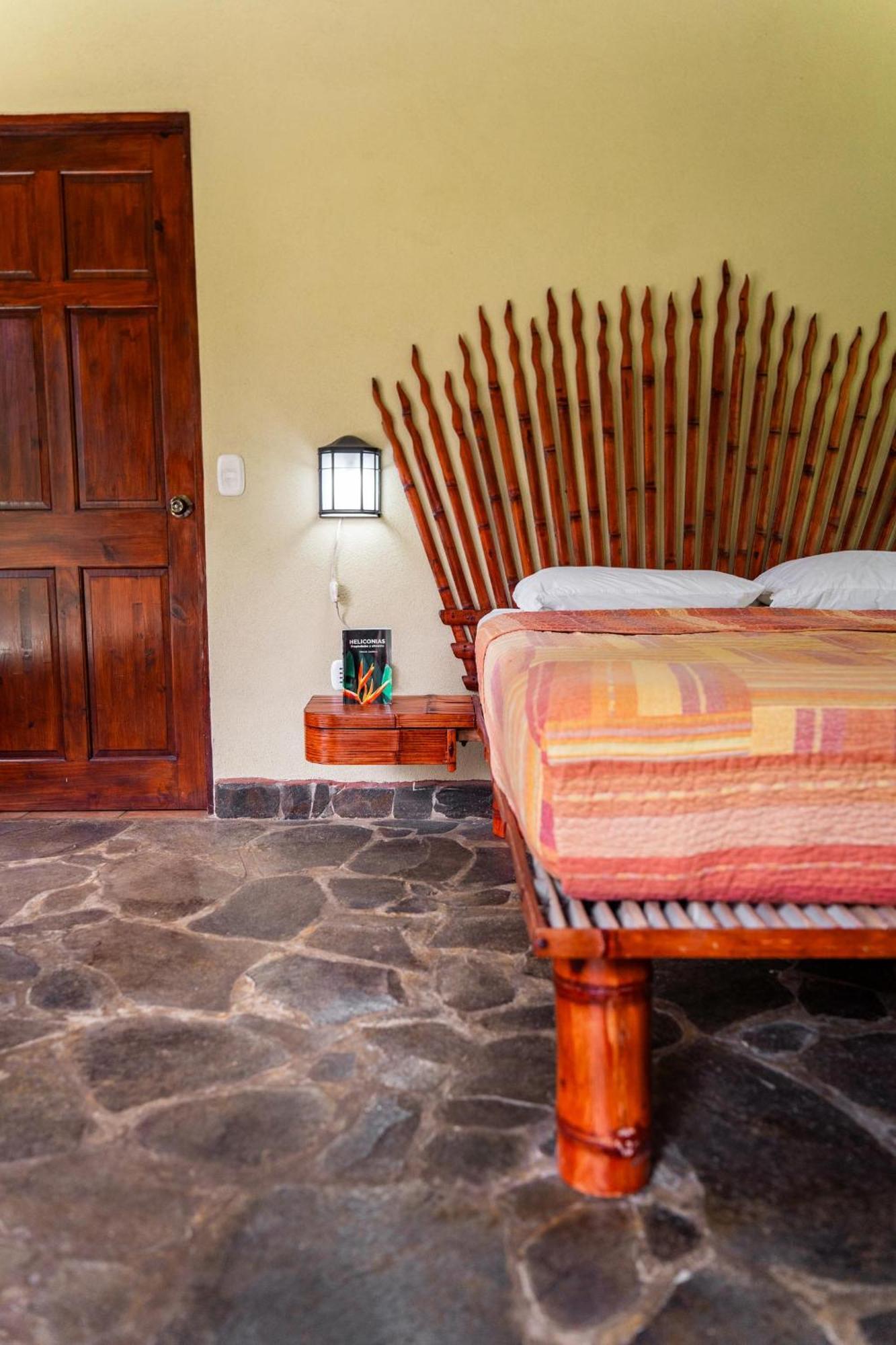 Heliconia Island Bed & Breakfast Las Horquetas Exterior photo
