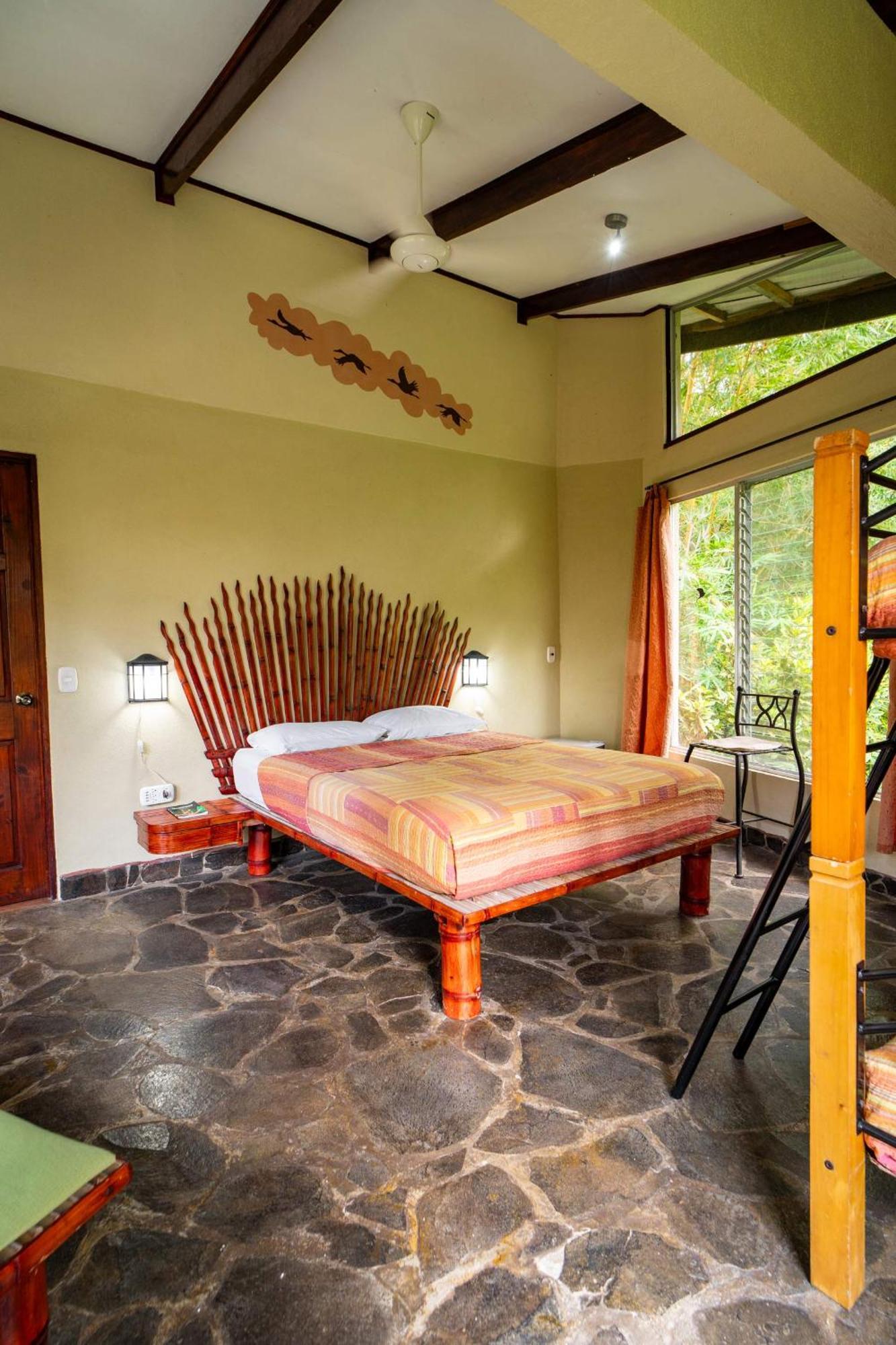 Heliconia Island Bed & Breakfast Las Horquetas Exterior photo