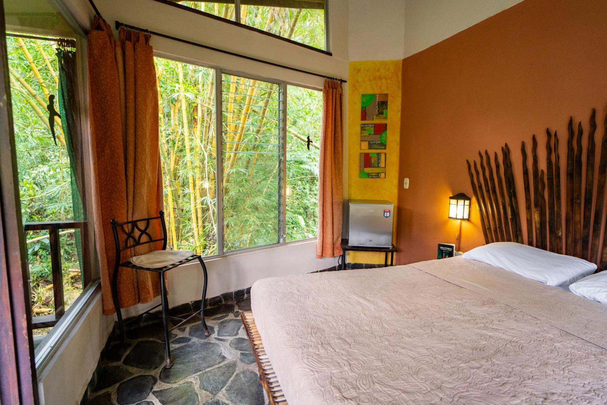 Heliconia Island Bed & Breakfast Las Horquetas Exterior photo