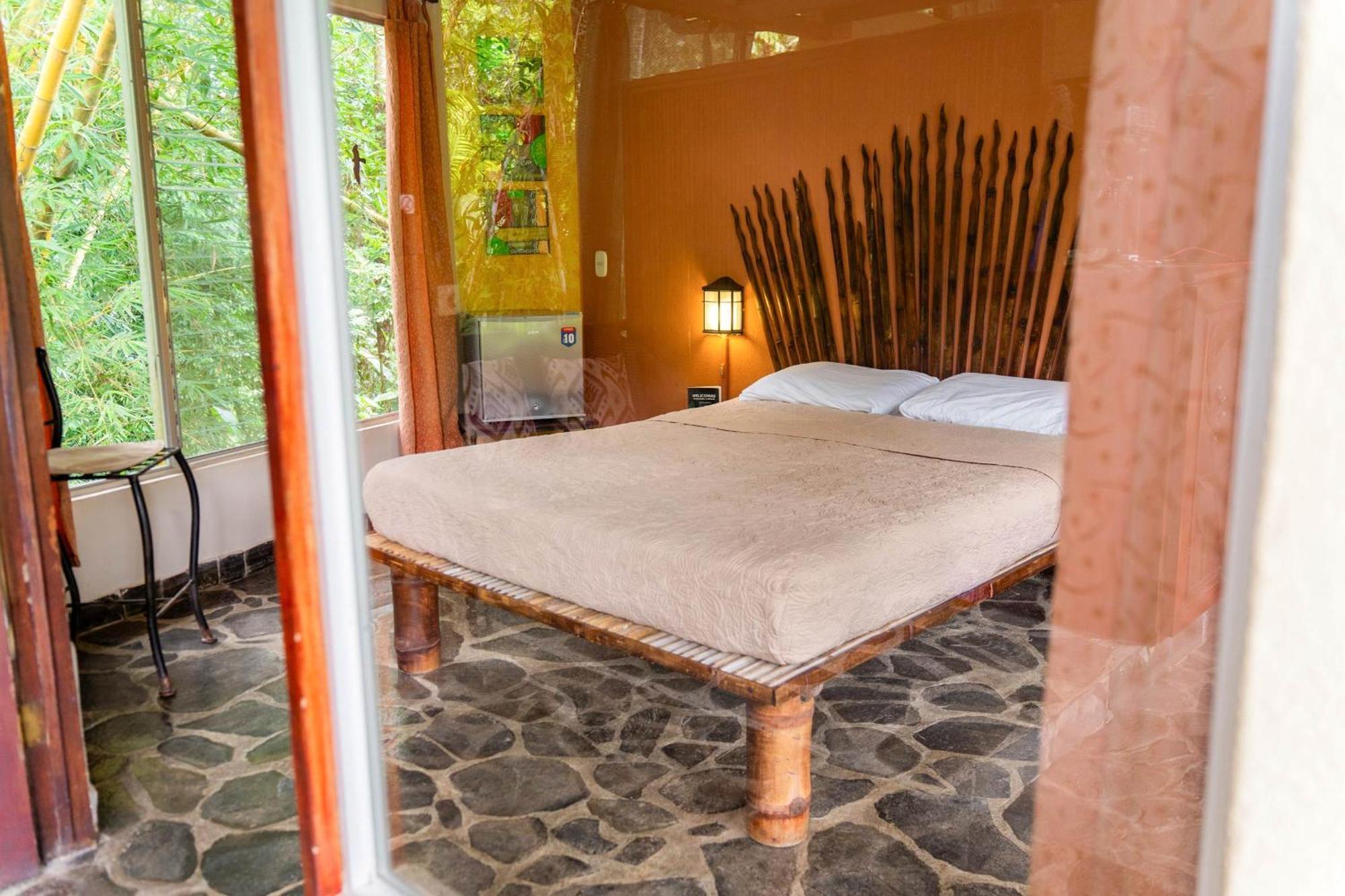 Heliconia Island Bed & Breakfast Las Horquetas Exterior photo