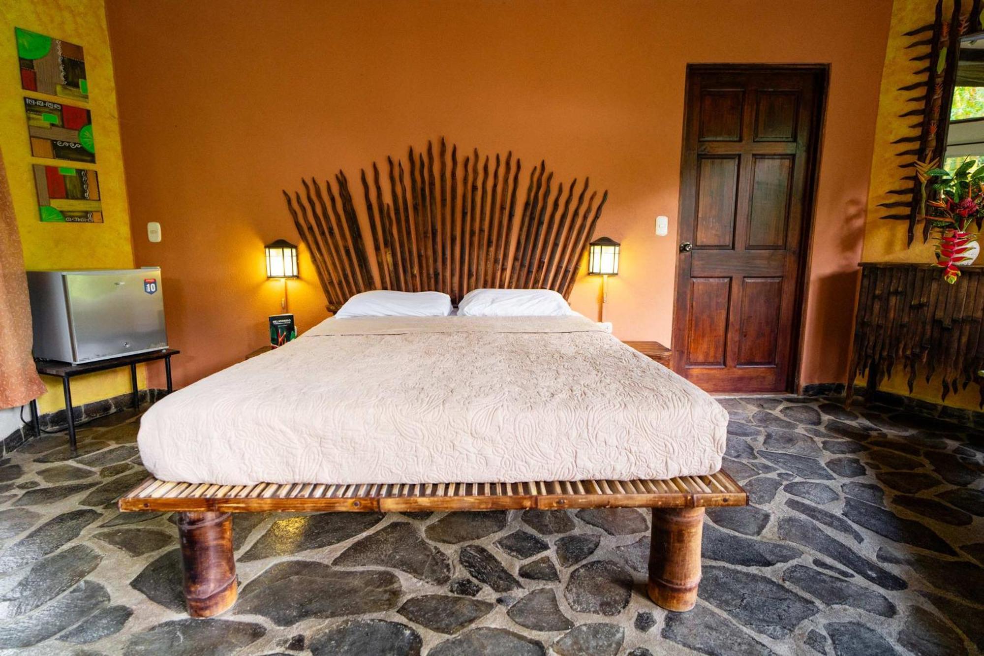 Heliconia Island Bed & Breakfast Las Horquetas Exterior photo