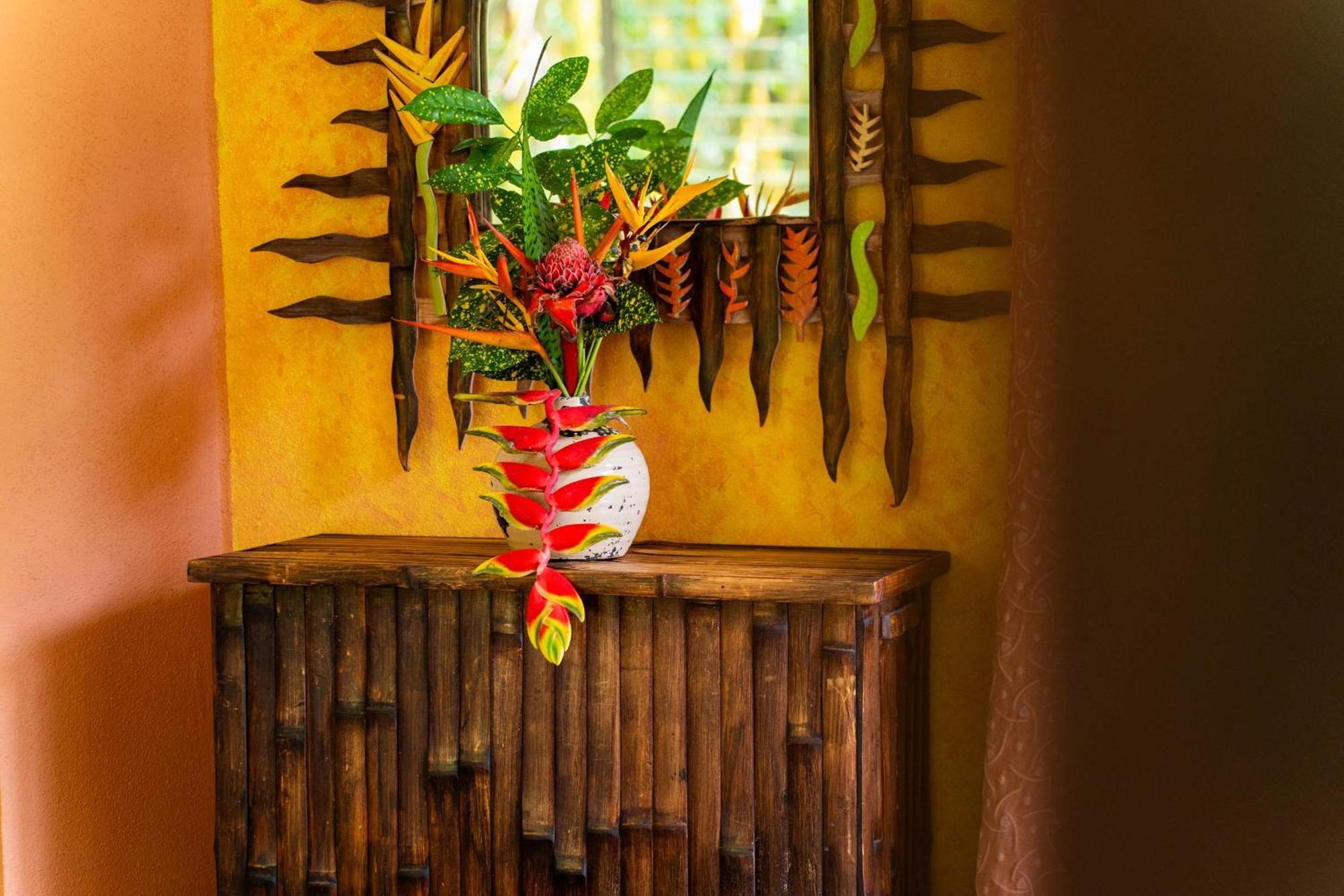 Heliconia Island Bed & Breakfast Las Horquetas Exterior photo