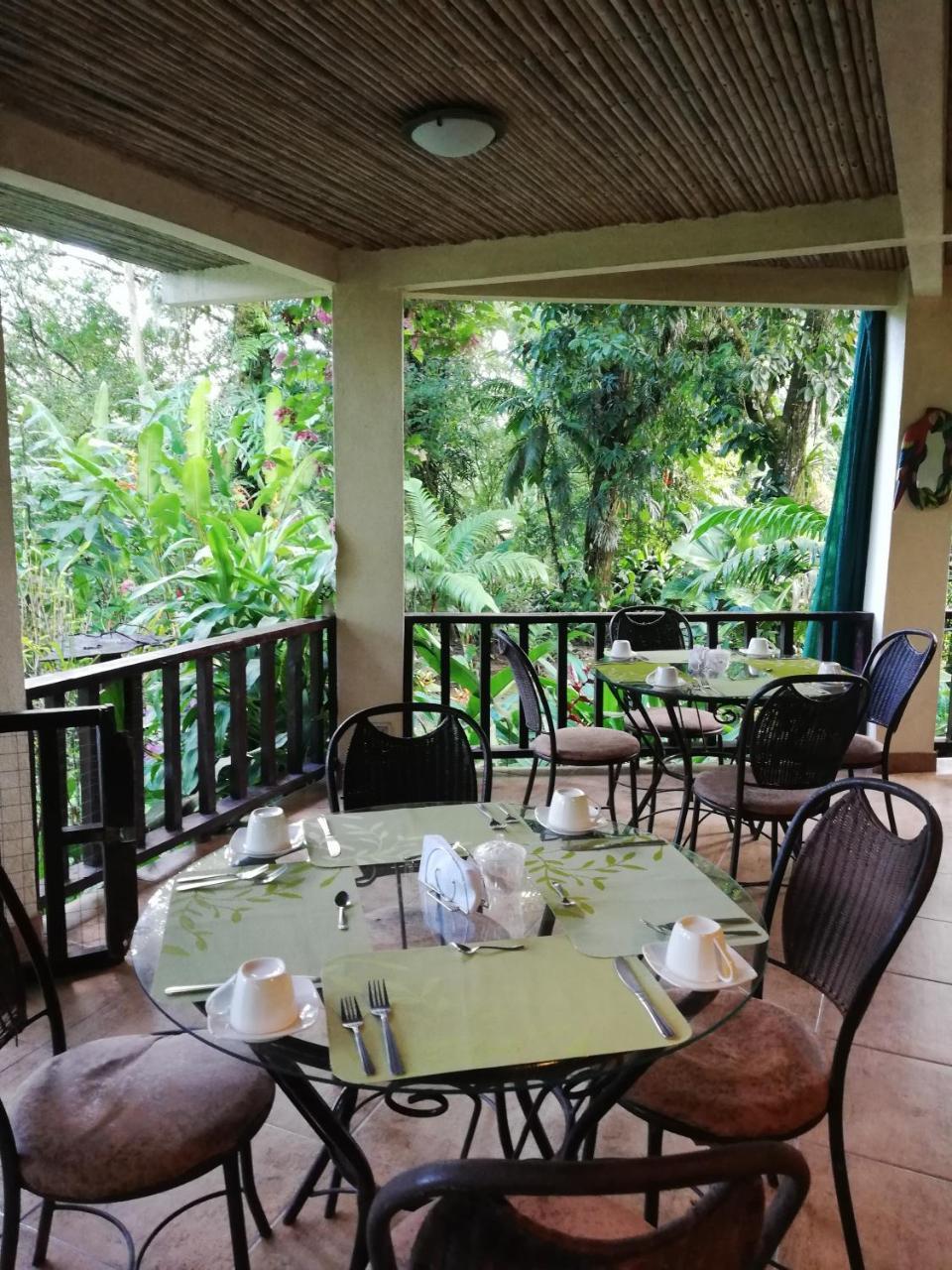Heliconia Island Bed & Breakfast Las Horquetas Exterior photo